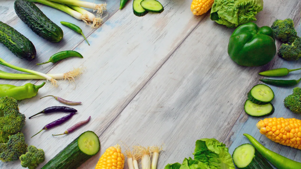 Read more about the article 7 Key Nutrients for Sleep backed by science